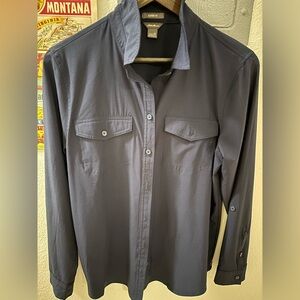 Eddie Bauer long sleeve button down shirt